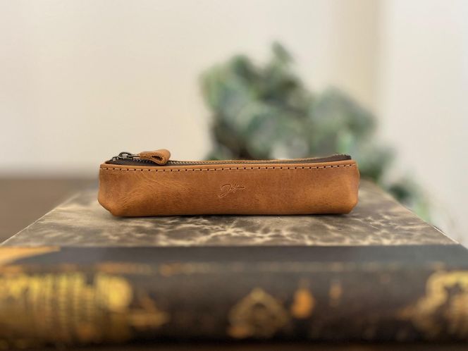 革職人が作る　本革ペンケースS　【キャメル】 304018_AX22VC02