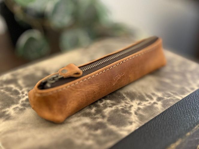 革職人が作る　本革ペンケースS　【キャメル】 304018_AX22VC02