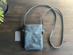 革職人が作る　本革サコッシュS　【ネイビー】 304018_AX23VC03