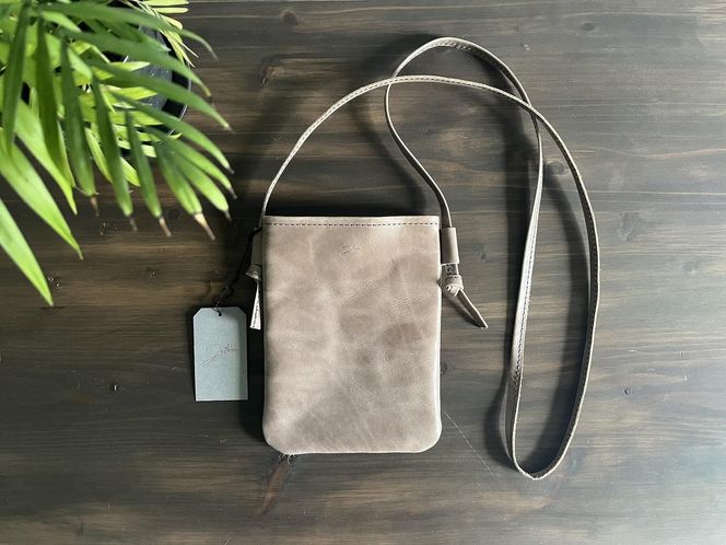 ya̎RlzvEl@{vTRbVS@yO[z 304018_AX23VC04