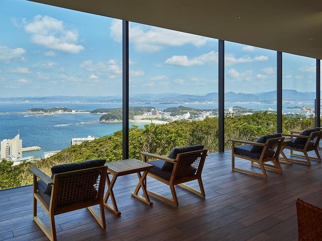 【海側ツイン客室】INFINITO HOTEL&SPA 南紀白浜 1泊2食付きペア宿泊券 304018_CE001