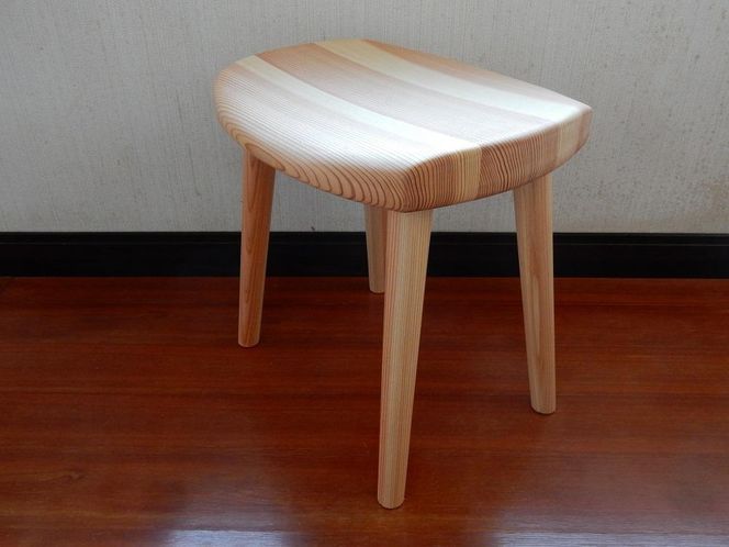 2019年ウッドデザイン賞受賞　紀州材使用　杉スツール　 304018_CM001