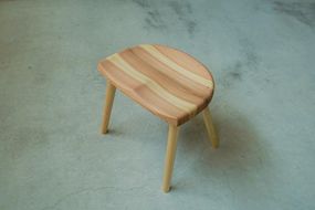 杉スツール シンプル 和歌山県産杉材 使用 304018_CM005