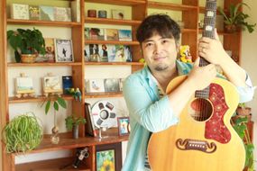 白浜町出身のミュージシャン・古家学があなたのためにオリジナルソングを制作！ 304018_DD02