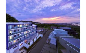 【クリスタルエグゼ南紀白浜1】ペア宿泊券（1泊素泊まり） 304018_DR08