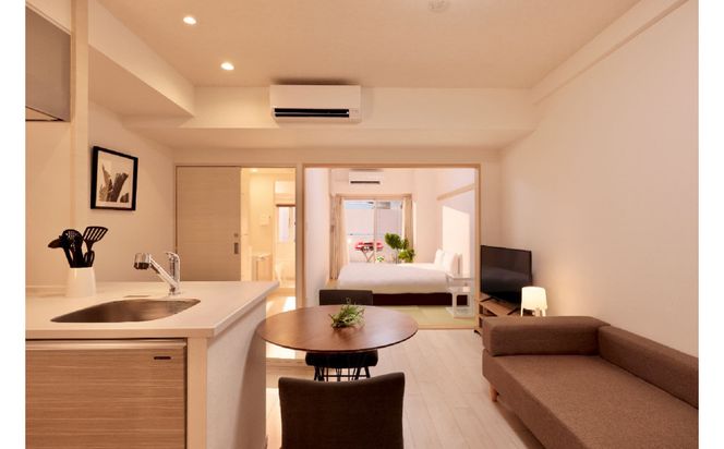 【クリスタルエグゼ南紀白浜1】ペア宿泊券（1泊素泊まり） 304018_DR08