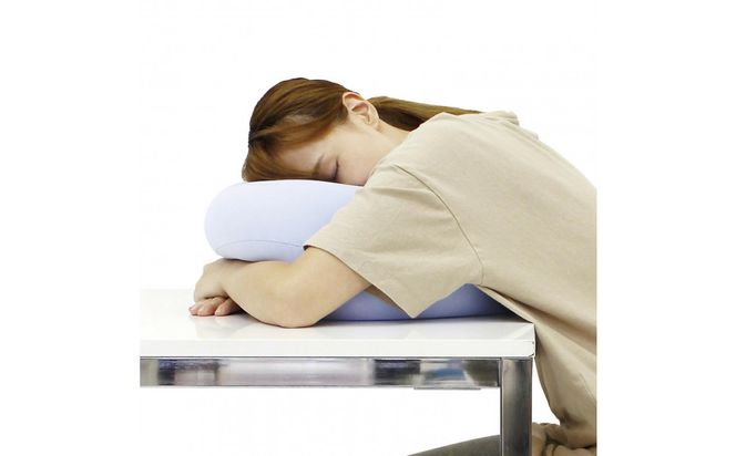 雲にさわる夢クッション シャインホワイト 312011_EM009VC01