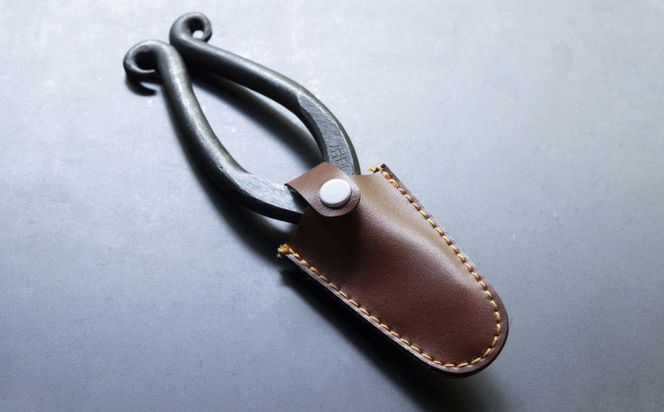 【金高刃物老舗】花鋏 黒打ち（五寸五分） 261009_B-BA11