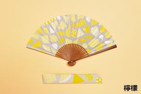 【みのや扇舗】/fan/fun扇子（小サイズ：檸檬） 261009_B-BG01VC01