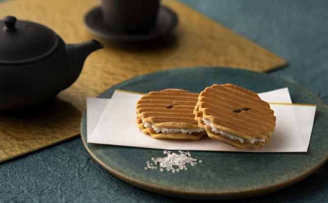 【鼓月】プレミアム千寿せんべい12枚入［ 京都 老舗 和菓子 千寿せんべい 有名店 人気 おすすめ お菓子 スイーツ お取り寄せ 通販 ギフト プレゼント 贈答 送料無料 ふるさと納税 ］ 261009_B-FK93