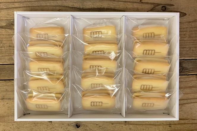 【甘党茶屋京梅園】みたらしバターサンド15個入り［ 京都 お菓子 和菓子 スイーツ 人気 おすすめ おいしい ギフト お取り寄せ 通販 送料無料 ふるさと納税 ］ 261009_B-HR10