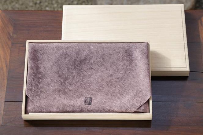 【宮井】正絹ふろしき　四季の色（淡口紫）二幅　桐箱入り 261009_B-KA05