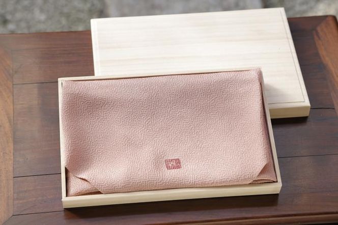 【宮井】正絹ふろしき　四季の色（鼠砂）二幅　桐箱入り 261009_B-KA06