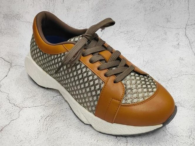 【ネーカーズ】【Tie a bond】西陣織スニーカー（キャメル）〈23cm〉 261009_B-KY17