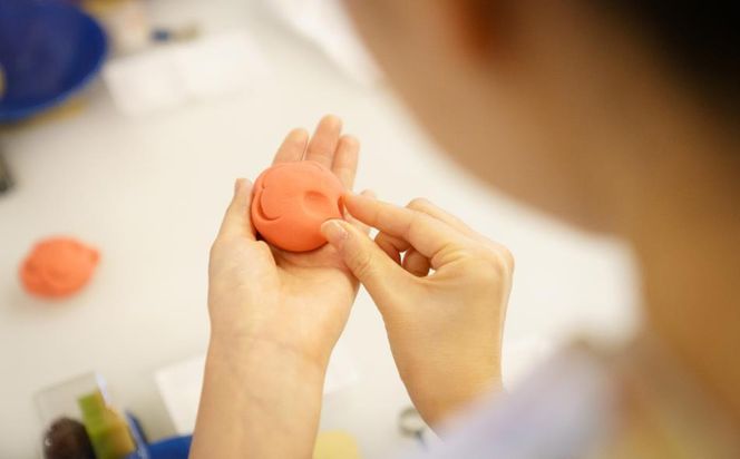 【甘春堂】和菓子作り体験の招待チケット（1名様） 261009_B-RA04