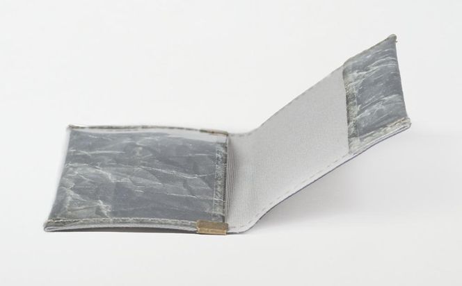 【KENTO HASHIGUCHI × 伝統工芸士】手もみ銀箔 カードケース 261009_B-SJ02