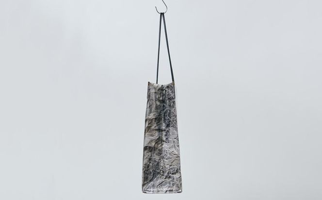 【KENTO HASHIGUCHI × 伝統工芸士】手もみ銀箔 ショッパーバッグ 縦（shopper bag） 261009_B-SJ03