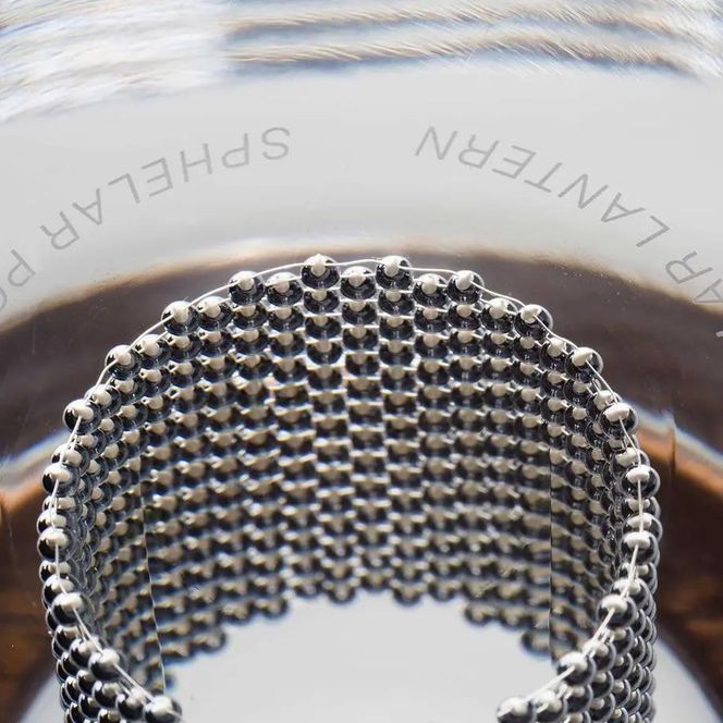 【世界初の全方位受光ソーラー】スフェラーランタン（砂時計型のソーラーランタン）＜ハードメイプル＞［ 京都 世界初 太陽電池 スフェラ―パワー ランプ アウトドア キャンプ  災害用 電気 間接照明 照明 ふるさと おしゃれ かっこいい 京都 通販 送料無料 ふるさと納税 ］ 261009_B-TM09