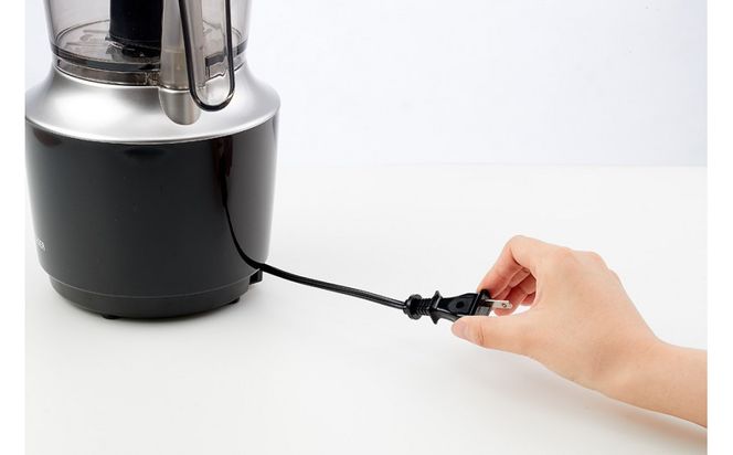 タイガー魔法瓶 フードプロセッサー SKU-A101KD【電化製品 家電 ハイパワー 1台5役 ミンチ ペースト おろし 生地 ホイップ おろしカッター チョッパーカッター 大阪府 門真市 】 272230_AZ011