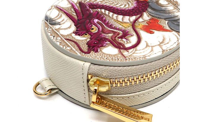 【文庫屋大関】マカロンポーチ 龍＜ワイン＞【皮革工芸品】 ポーチ ミニポーチ 小物入れ アクセサリー入れ イヤホン入れ 収納 保管ケース 手のひらサイズ  本革 革 皮革 工芸品 工芸 雑貨 ギフト プレゼント 日本製 東京