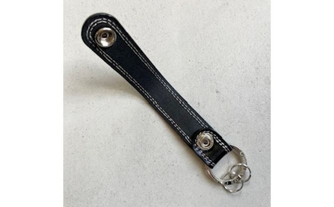 革小物 キーホルダー（ブラック）レザー製品 革製品 LC00026