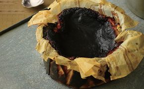 【kazunori ikeda individuel】伊達ブラックチーズケーキ　 【 ケーキ チーズケーキ スイーツ デザート 濃厚 クリーミー お土産 仙台 】 041009_BL003