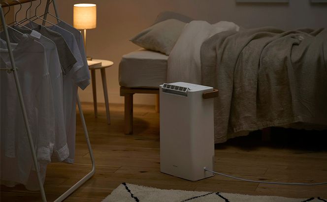 除湿器 デシカント式 除湿量 2.2L IJD-P20-W ホワイト アイリスオーヤマ 家電 電化製品 部屋干し 静音 小型 工事不要 一人暮らし 衣類乾燥 乾燥機 乾燥器 除湿機 衣類乾燥機 衣類乾燥除湿機 衣類乾燥除湿器 梅雨除湿機 宮城 宮城県 大河原町