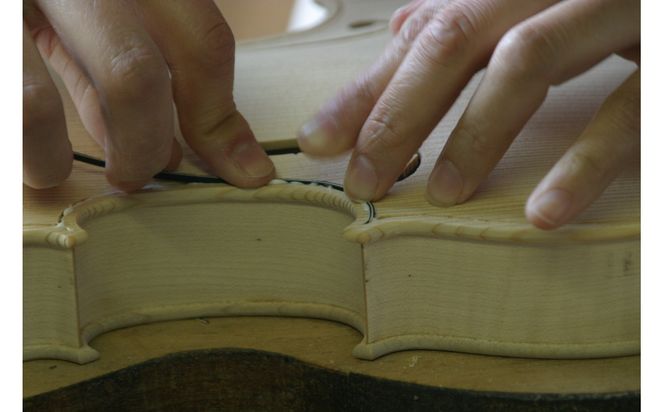 バイオリン修理・メンテナンス 利用チケット30,000円分 (店舗受付用) ヴァイオリン 手入れ 修理・メンテナンス調整 利用券 商品券 割引券 232238_AD83