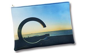 ウェットスーツの素材のクラッチバック(1) 雑貨 日用品 ファッション カバン バッグ 