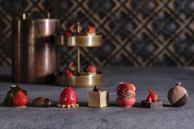 【HOTEL THE MITSUI KYOTO】アフターヌーンティー ペアチケット｜京都 二条城 人気ホテル カフェチケット［ THE GARDEN BAR カフェチケット 20種以上のドリンクが飲み放題 日本庭園を眺めながら 贅沢 人気 おすすめ 記念 お祝い ホテル 旅行 観光 宿泊 食事 ふるさと納税 ］ 261009_A-LP006