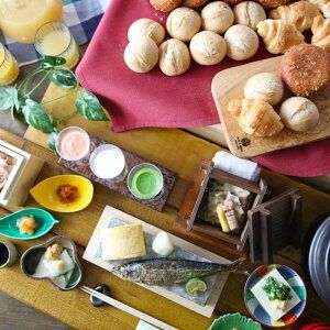 【ふるさと納税】御宿コトブキ 快眠セラピー付き 1泊2食 飲み放題 ペア 平日 宿泊券 2名様 1枚 洋室（ツイン） 夕食 朝食 ドリンク 囲炉裏会席 蒸籠蒸し 但馬牛 お肉 蟹 カウンセリング お食事券 施設利用券 チケット 旅館 温泉 旅行 観光 兵庫県 新温泉町 送料無料