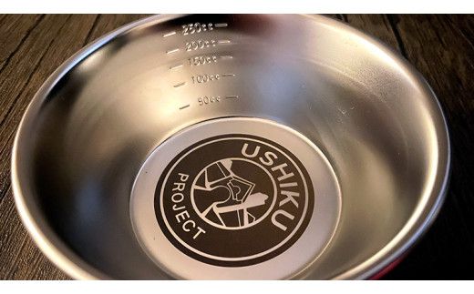 《 牛久シャトー イラスト付 》 シェラカップ 18-8ステンレス アウトドア キャンプ ソロキャンプ グランピング BBQ バーベキュー 防災グッズ カップ コップ お皿 [DO002us]