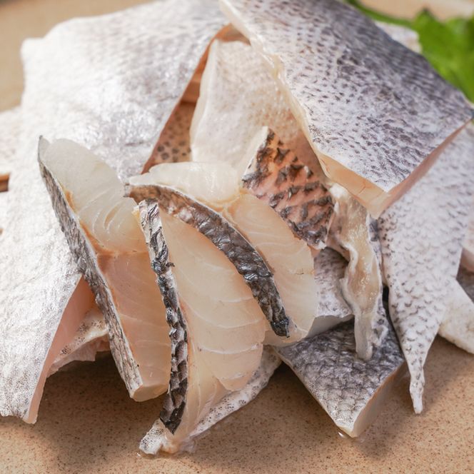 【訳アリ】淡路島産 スズキ切り落とし 1.2kg（200g×6パック）