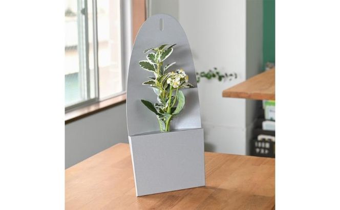 ＆FREL IFVフラワーベース 幅16cm x 奥行5cm x 高さ36cm 全6色 インテリア 花瓶 ※離島への配送不可