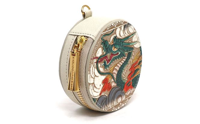 【文庫屋大関】マカロンポーチ 龍＜緑＞【皮革工芸品】 ポーチ ミニポーチ 小物入れ アクセサリー入れ イヤホン入れ 収納 保管ケース 手のひらサイズ  本革 革 皮革 工芸品 工芸 雑貨 ギフト プレゼント 日本製 東京