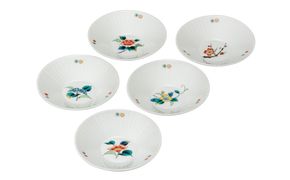 九谷焼　4.5号皿揃　草花絵変り （5枚セット）a01 食器 キッチン雑貨 キッチンアイテム 雑貨 小物 お皿 丸皿 食卓 テーブルコーディネート 取り皿 