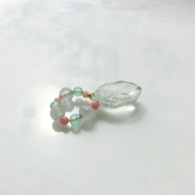 baby ring top ペンダントトップ 1個 グリーンアメジスト2 天然石 アクセサリー [Q] handmadejewely 【 シンプル 可愛い ハンドメイド ジュエリー 手作り 職人 上品 大人な雰囲気 ギフト プレゼント ラッピング 結婚式 普段使い 北海道 幕別 】