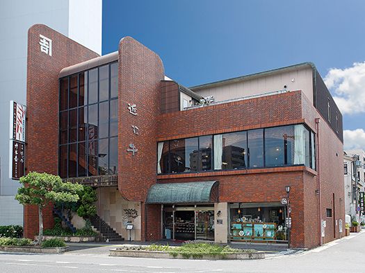 【カネ吉山本】近江牛【雅】すき焼き4種2段重【Y166W】（国産牛　和牛　ブランド牛　ブランド和牛　黒毛和牛　牛肉　肉　高級　人気　おすすめ　神戸牛　松阪牛 に並ぶ 日本三大和牛 近江牛）
