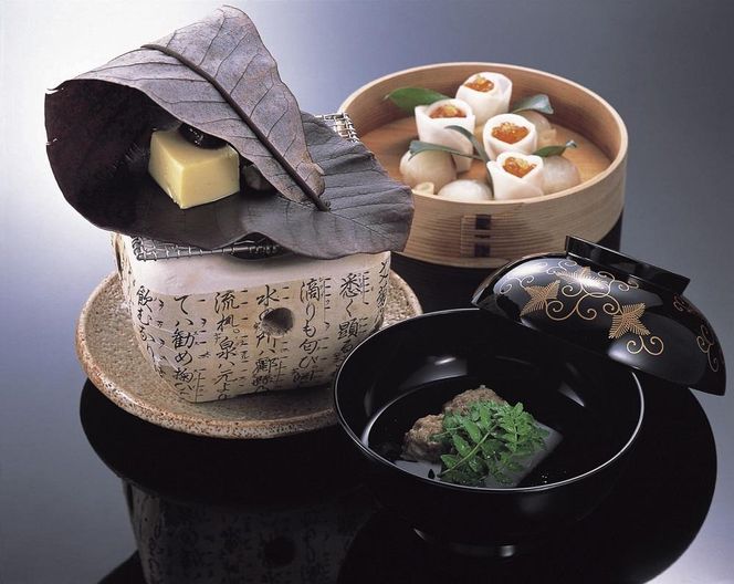 【炭屋旅館】平休日1泊2食付 ペア宿泊券《和室》［ 京都 旅行 宿泊 ホテル 旅館 人気 おすすめ 割引 チケット クーポン 観光 トラベル 宿  グルメ ふるさと納税 ］  261009_A-LA074