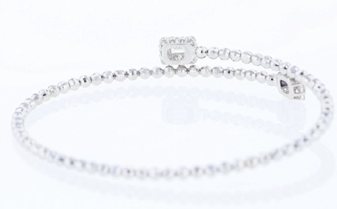 J094 アルカンシェルPTダイヤ形状記憶バングル（計 0.52ct）