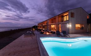 KAMOME SLOW HOTEL 　平日限定ペア宿泊券   貸別荘 淡路島 クーポン 観光