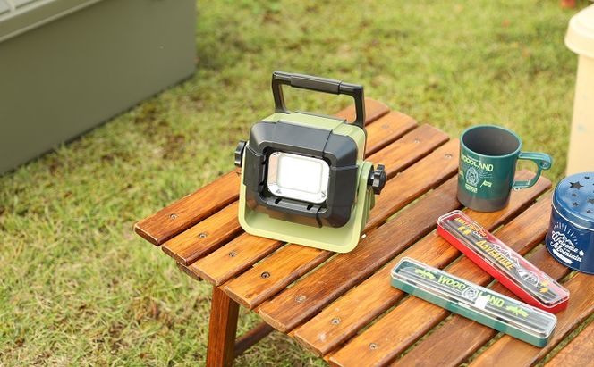 LEDベースライト 投光器 作業灯 充電式 コードレス500lm LLT-500BB アイリスオーヤマ アウトドア 