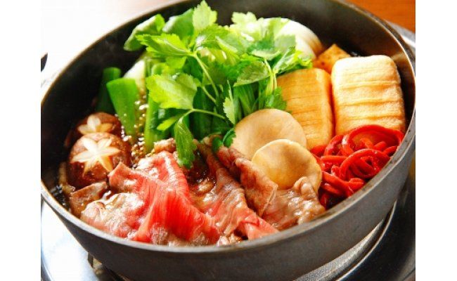 【カネ吉山本】近江牛 すきやき用[吟] 【1kg】【Y086W】（国産牛　和牛　ブランド牛　ブランド和牛　黒毛和牛　牛肉　肉　高級　人気　おすすめ　神戸牛　松阪牛 に並ぶ 日本三大和牛 近江牛）