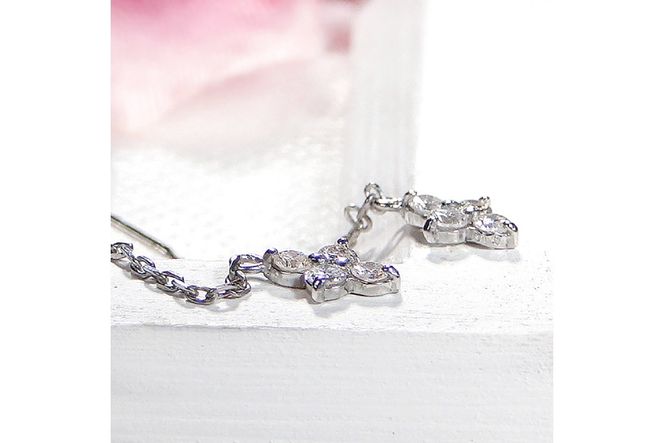 ピアス プラチナ PT900 ダイヤモンド 0.2ct クロス 【f104-pt】 [オーダーメイドジュエリーメイ 山梨県 韮崎市 20745083] ジュエリー アクセサリー かわいい 十字架 チェーン レディース ダイヤ 揺れるピアス