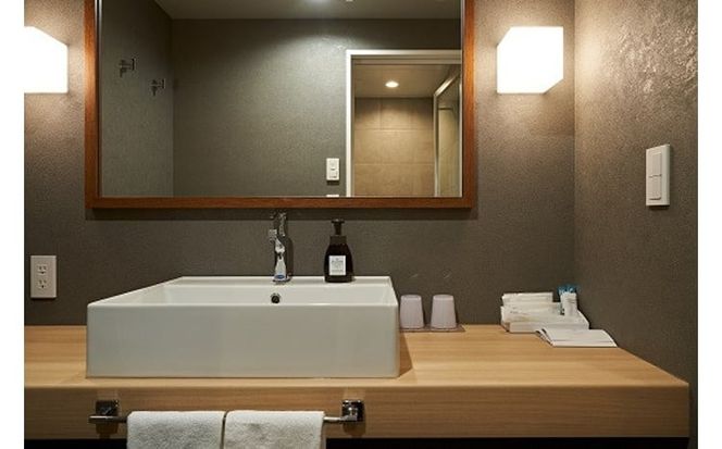 「ホテル縁道」ジュニアスイート「TSUBAKI」 宿泊優待券（1泊食事なし）1組2名様