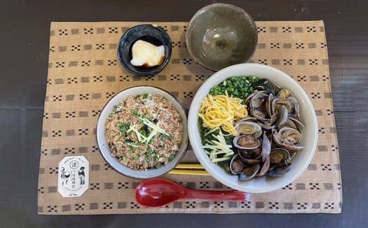 紅型リバーシブルランチョンマット　赤