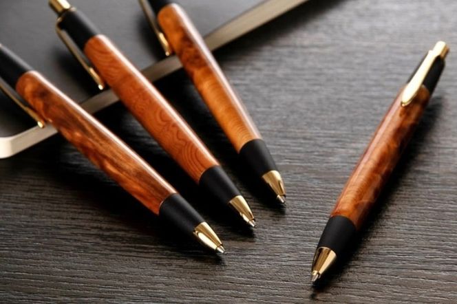 天然屋久杉シャープペンシル(0.5mm)1本 〈 ペン 文具 文房具 シャーペン 木軸 雑貨 ギフト 贈答 プレゼント 記念 工芸品〉 