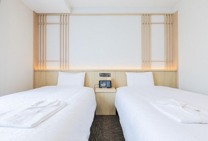 【変なホテルプレミア 京都八条口駅前】1泊朝食付 ペア宿泊券《ツインルーム》 ［ 京都 旅行 宿泊 ホテル 旅館 人気 おすすめ 割引 チケット クーポン トラベル 宿 観光 グルメ ふるさと納税］  261009_A-LA064