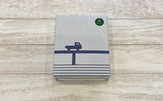 大粒栗 の 甘露煮 まるごと！「一粒栗ギフト」パウンドケーキ 4個セット 焼き菓子 洋菓子 スイーツ デザート 国産 栗 くり マロン ケーキ お茶菓子 贈り物 個包装 お取り寄せ 高知県 高知 四万十市 四万十 しまんと 26-0033