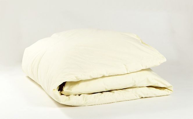 【春夏用】洗える羽毛肌掛け布団シングルダウン90％0.3kgダウンケット洗濯できる無地クリーム日本製 寝具 軽量 抗菌 消臭 